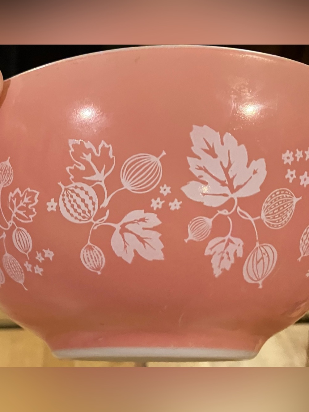 GUC Pyrex Gooseberry Cinderella 4QT Vintage Floral Ceramic Mixing Bowl